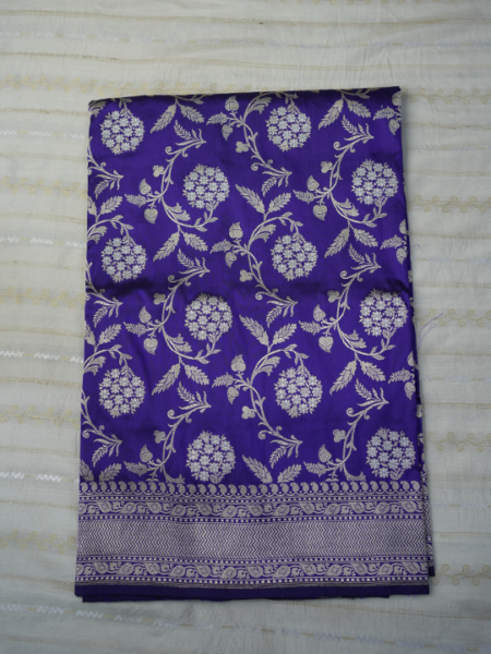 Banarasi pattu all over silver,gold zari minakari(purple),plain blouse with border (purple)
